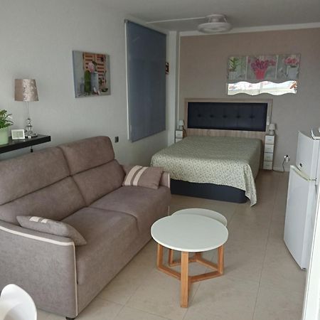 Club Nautic 3 Apartment Емпуриабрава Екстериор снимка